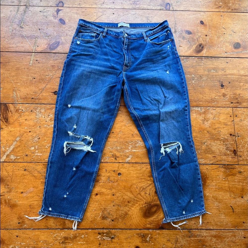Abercrombie High Rise Mom Jeans